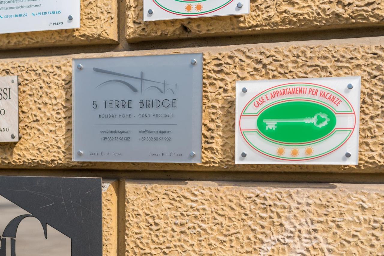 Апартаменты Cinque Terre Bridge Специя Экстерьер фото